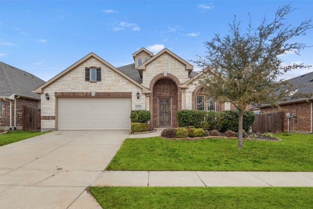 1020 Broken Wheel Trail, Aubrey, TX 76227