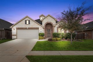 1020 Broken Wheel Trail, Aubrey, TX 76227