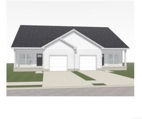 1208 Rock Ridge Circle, Waverly, IA 50677