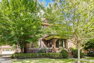 1028 N Sheridan Road, Waukegan, IL 60085