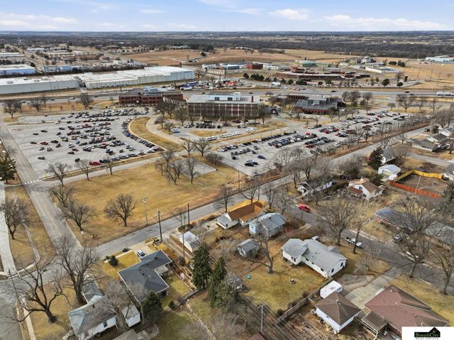 3932 Saint Marys Avenue, Lincoln, NE 68502