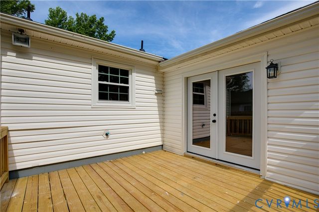 2005 Old Iron Rd, Hopewell, VA 23860
