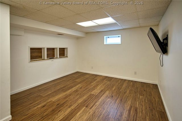 800 Scenic Drive, Charleston, WV 25311