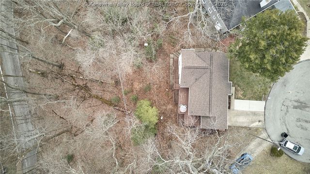 800 Scenic Drive, Charleston, WV 25311