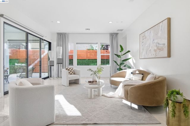 39418 N Darner, Newark, CA 94560