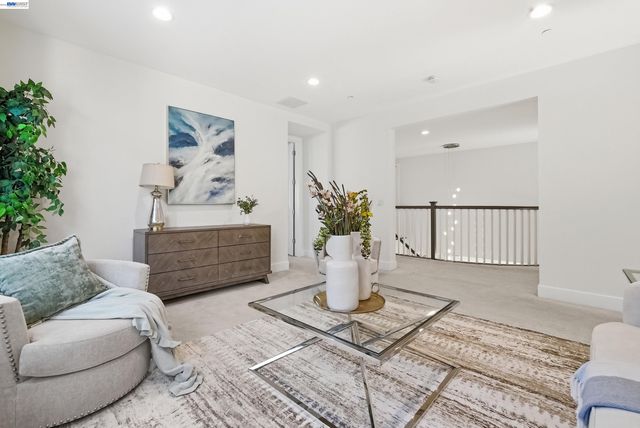 39418 N Darner, Newark, CA 94560