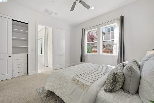 39418 N Darner, Newark, CA 94560