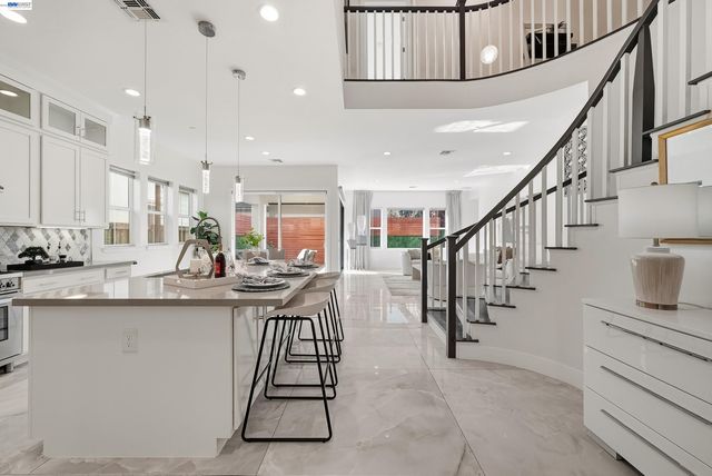 39418 N Darner, Newark, CA 94560