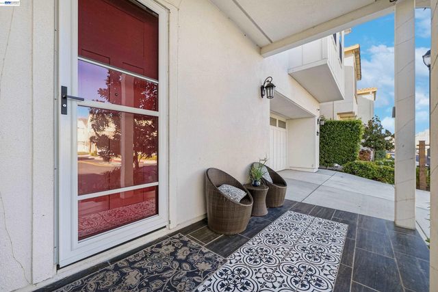 39418 N Darner, Newark, CA 94560