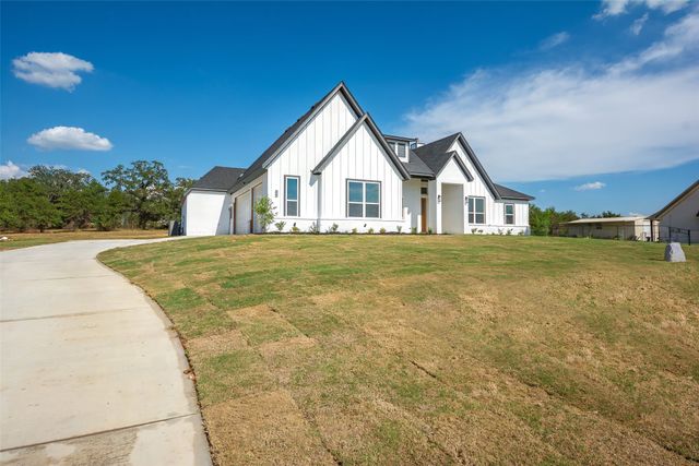 112 Dubois Road, Poolville, TX 76487