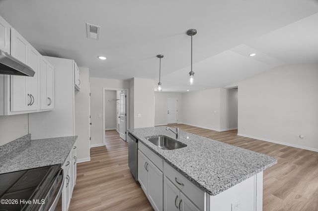 851 Plymouth Road 183, Southport, NC 28461