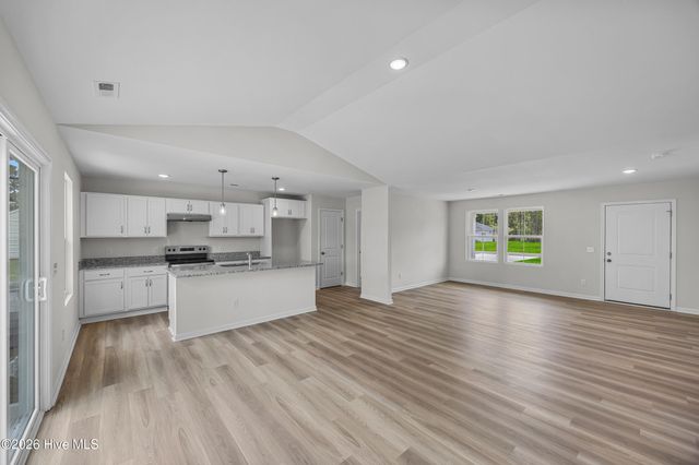 851 Plymouth Road 183, Southport, NC 28461