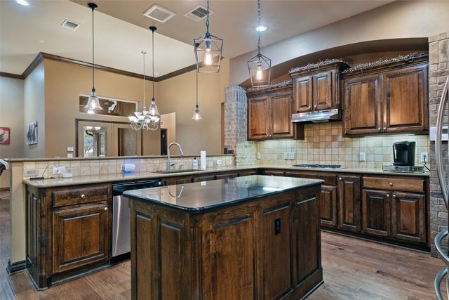 4116 Carrington Lane, Norman, OK 73072
