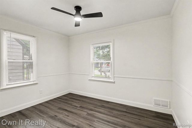 7461 Lamphere, Redford, MI 48239