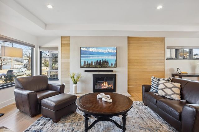 5124 Drew Avenue S, Minneapolis, MN 55410