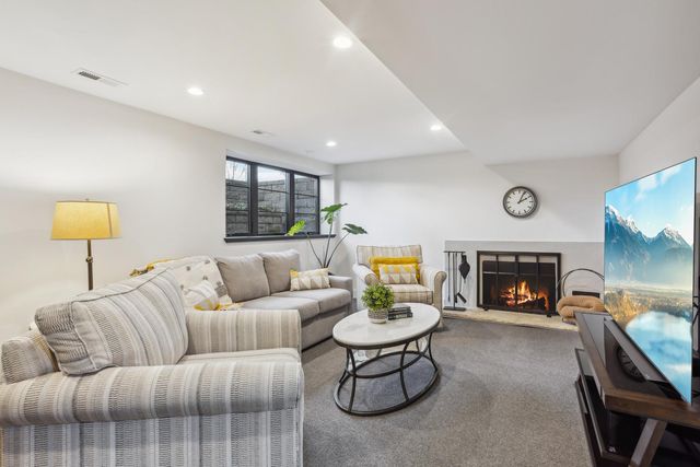 5124 Drew Avenue S, Minneapolis, MN 55410