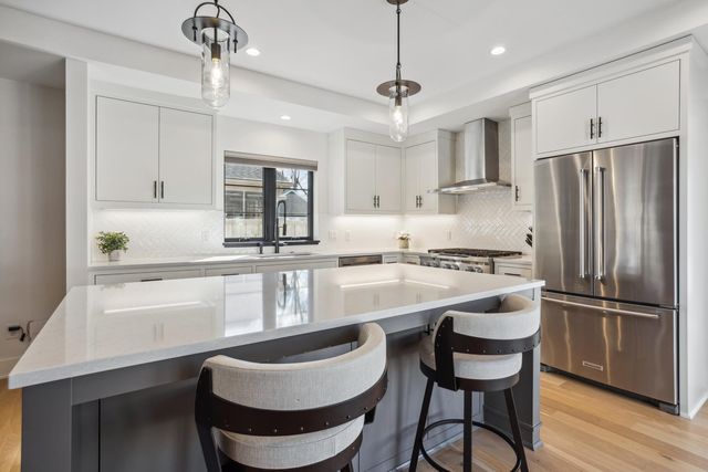 5124 Drew Avenue S, Minneapolis, MN 55410