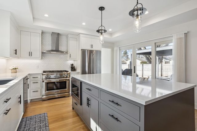 5124 Drew Avenue S, Minneapolis, MN 55410