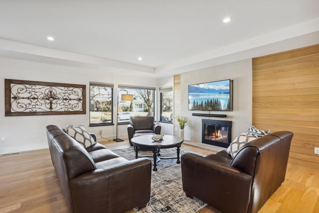 5124 Drew Avenue S, Minneapolis, MN 55410