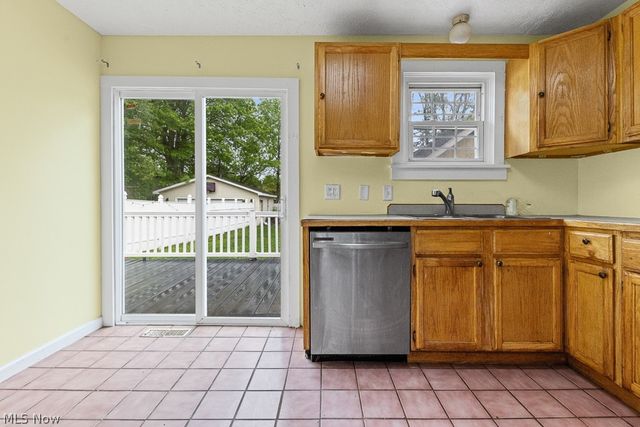 31 Bridge Street, Newton Falls, OH 44444