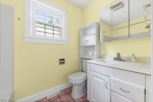 31 Bridge Street, Newton Falls, OH 44444