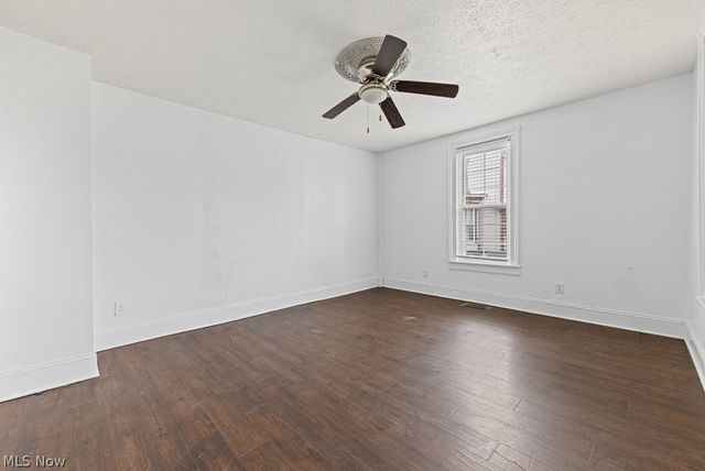 31 Bridge Street, Newton Falls, OH 44444