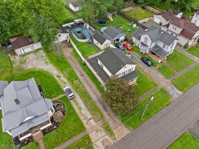 31 Bridge Street, Newton Falls, OH 44444