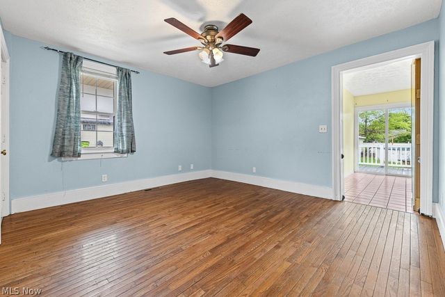 31 Bridge Street, Newton Falls, OH 44444