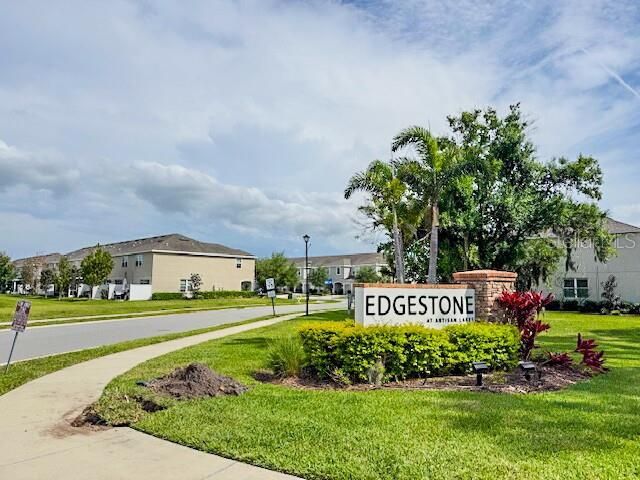 6334 FAIRMONT LANE, Palmetto, FL 34221