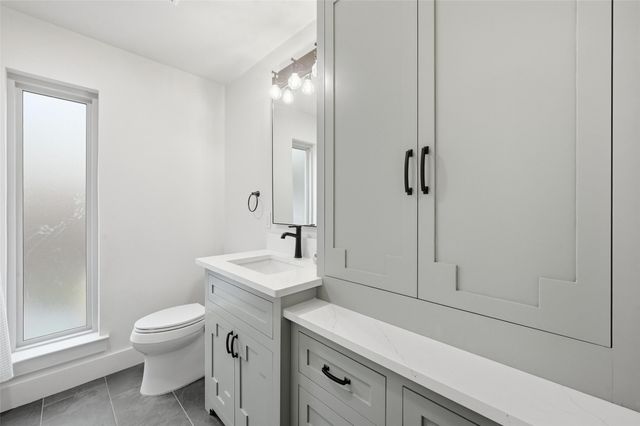 3910 Firethorn Drive, Arlington, TX 76017