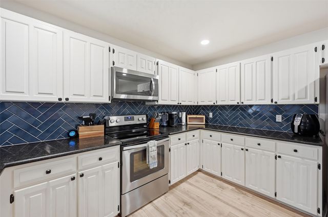 3910 Firethorn Drive, Arlington, TX 76017