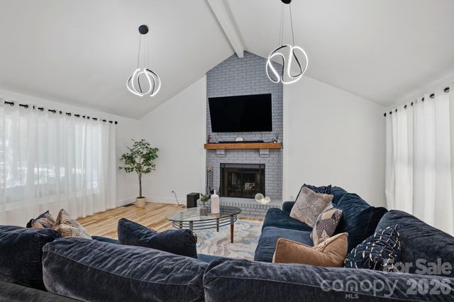 9307 Raintree Lane, Charlotte, NC 28277