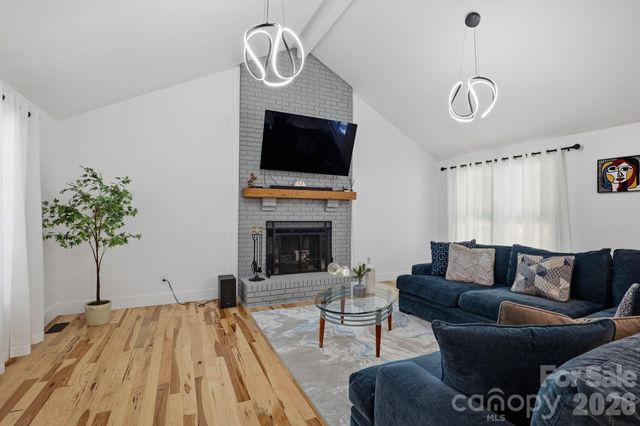 9307 Raintree Lane, Charlotte, NC 28277