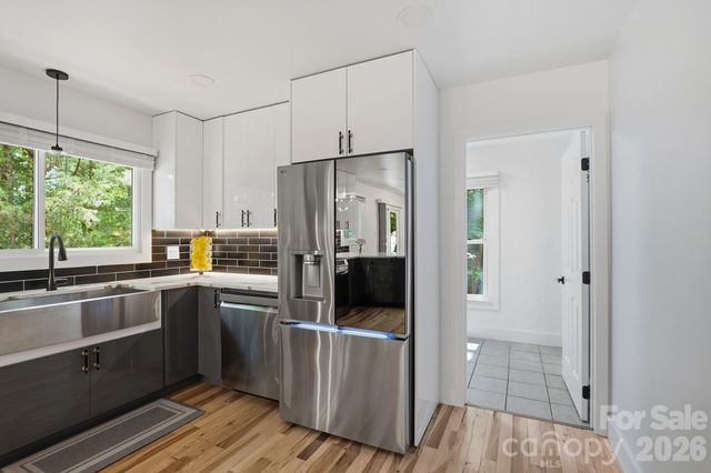 9307 Raintree Lane, Charlotte, NC 28277