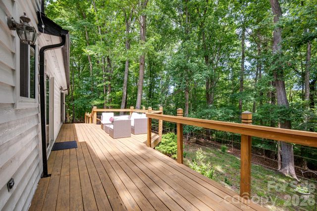 9307 Raintree Lane, Charlotte, NC 28277