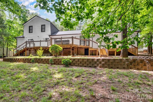 9307 Raintree Lane, Charlotte, NC 28277
