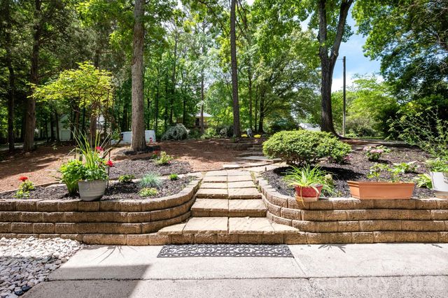 9307 Raintree Lane, Charlotte, NC 28277