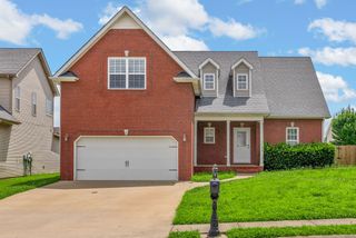 1153 Chinook Cir, Clarksville, TN 37042
