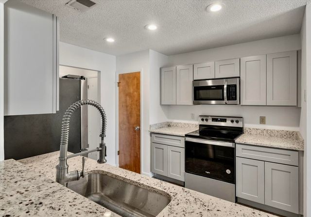 607 Waterwood Drive, Goose Creek, SC 29445