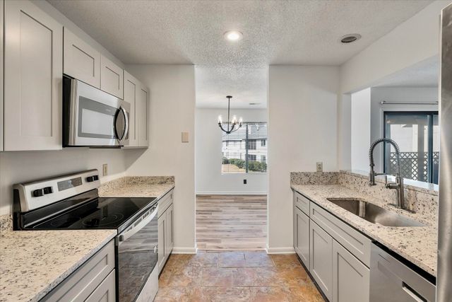 607 Waterwood Drive, Goose Creek, SC 29445