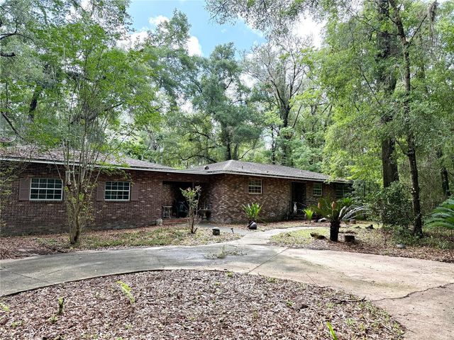 221 SW 138TH TERRACE, Newberry, FL 32669