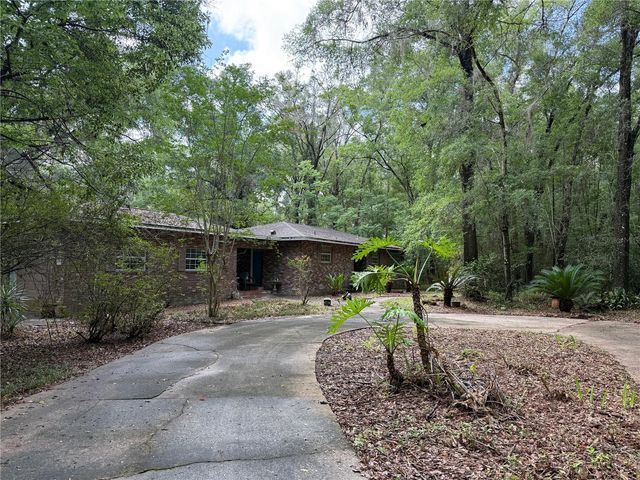 221 SW 138TH TERRACE, Newberry, FL 32669