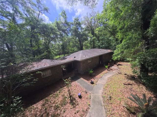 221 SW 138TH TERRACE, Newberry, FL 32669