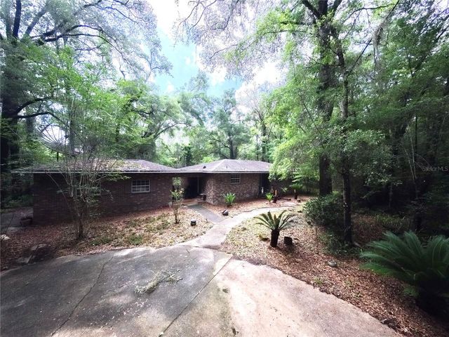 221 SW 138TH TERRACE, Newberry, FL 32669