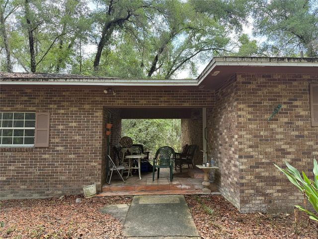 221 SW 138TH TERRACE, Newberry, FL 32669