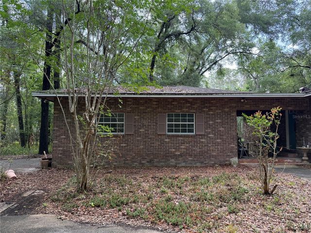 221 SW 138TH TERRACE, Newberry, FL 32669