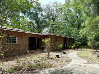 221 SW 138TH TERRACE, Newberry, FL 32669
