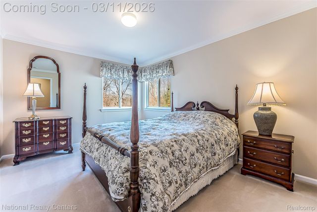 5451 Wentworth Drive, Commerce Charter Township, MI 48382