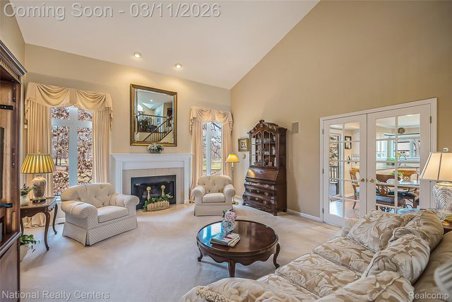 5451 Wentworth Drive, Commerce Charter Township, MI 48382