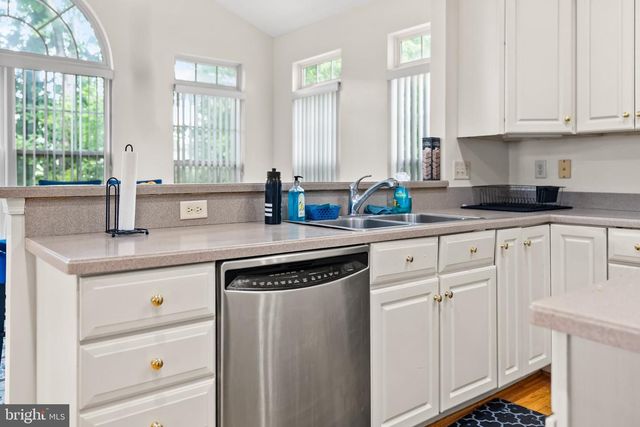 11976 CASTLE PINES LN, Waldorf, MD 20602
